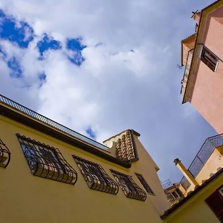 Nostromondo Ciancaleoni Palace-2