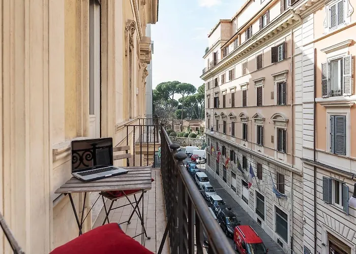 900 Apartments Lazio, Emilia & La Corte